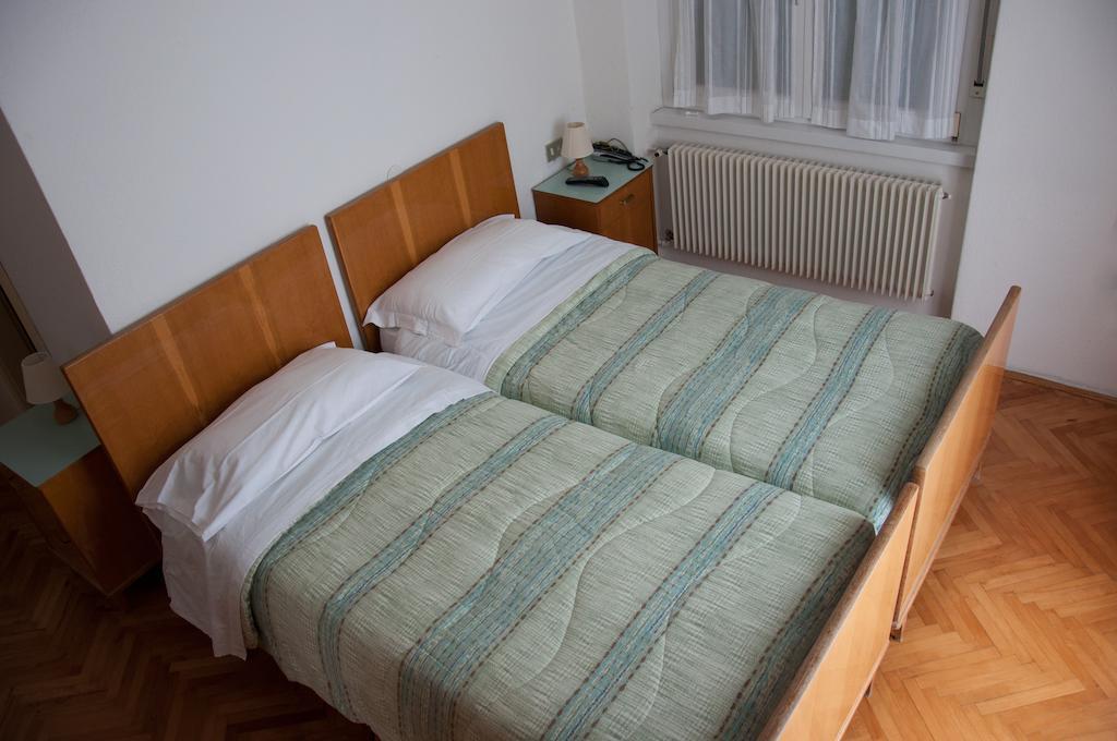 Albergo Italia モルヴェーノ 部屋 写真